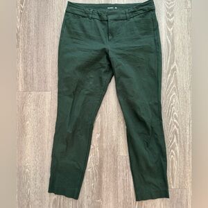 Green old navy ankle cut pixie pants worn 2x